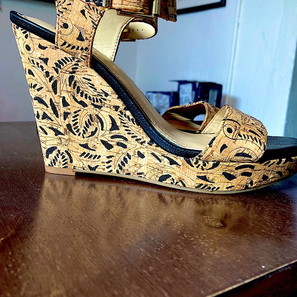 Jessica Simpson detailed wedges